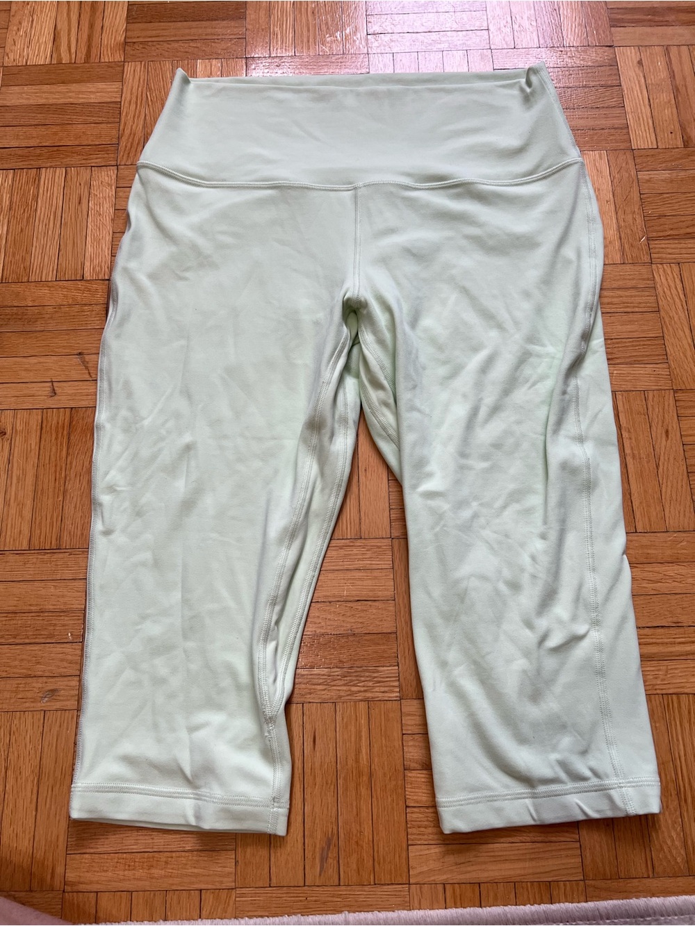 Lululemon align crop